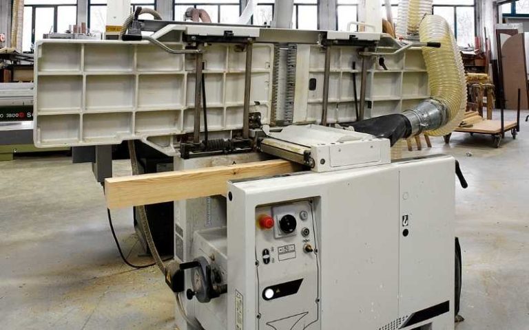 Is Getting A Jointer Planer Combination Machine Worth It?