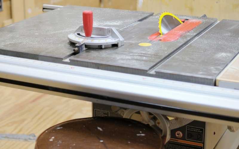 how to choose the right table saw
