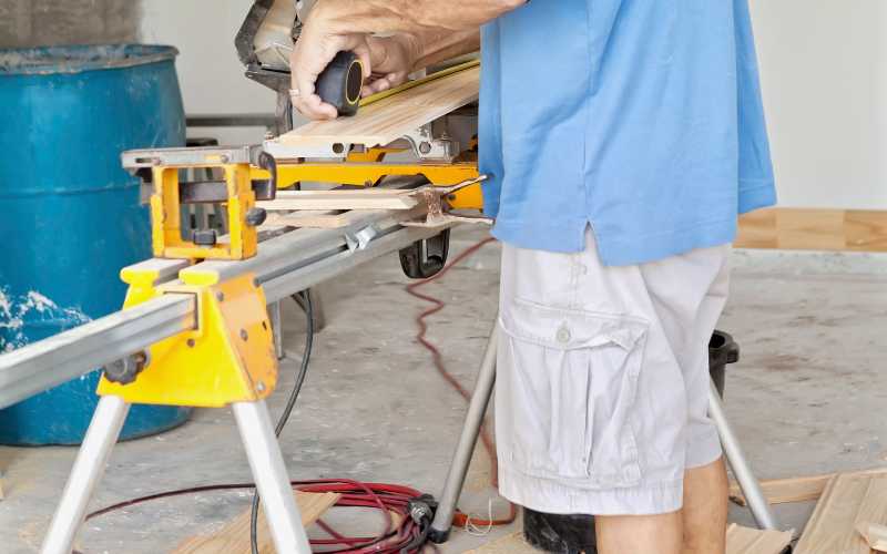 choosing the right miter saw stand