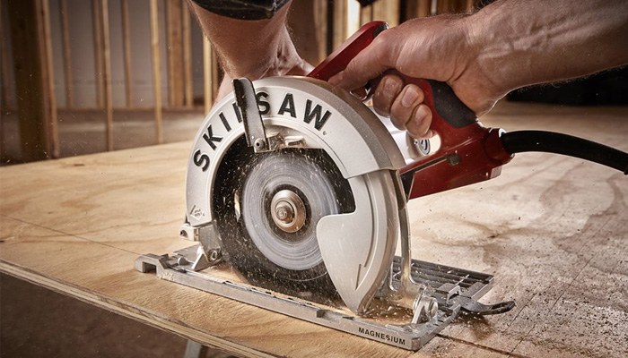 skilsaw southpaw spt67m8-01 sidewinder circular saw