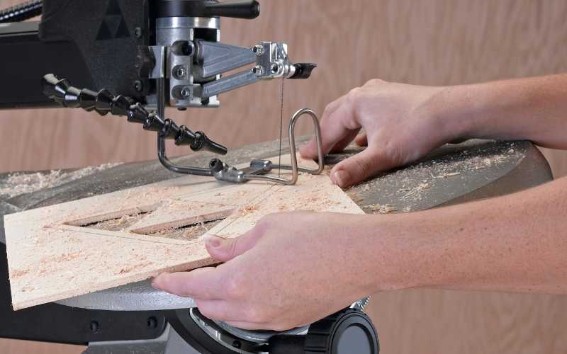 the best scroll saws