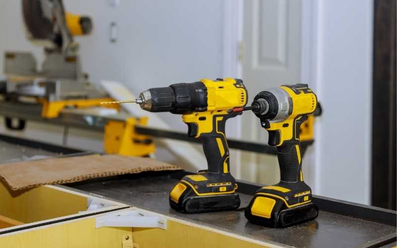 cordless drill for woodworking