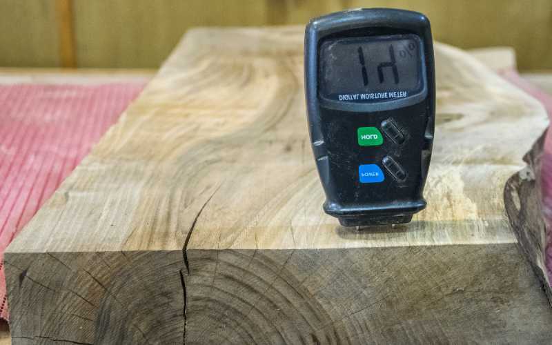 pin-type wood moisture meter