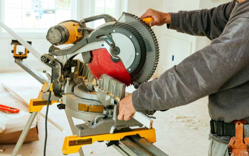 10 Inch VS 12 Inch Blade Miter Saw – Which One is Better?