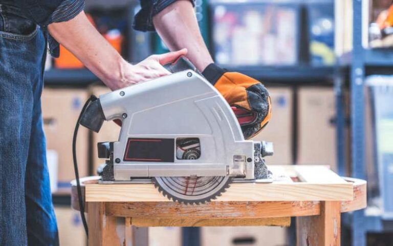 18 Different Types of Saws And Their Uses