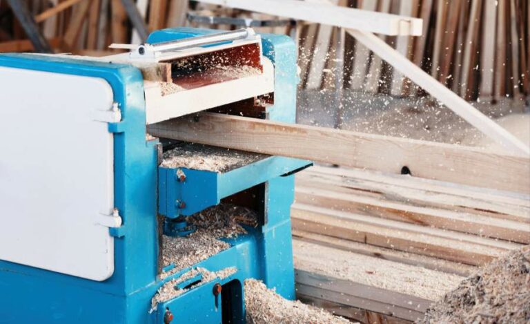 The 7 Best Industrial Wood Planers in 2023